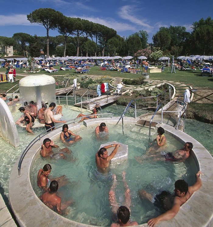 泡温泉活动策划方案