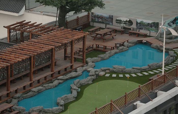 如何设计温泉中的户外露天温泉池?