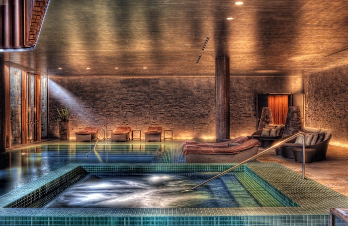 温泉小镇策划中的景观设计与生态保护