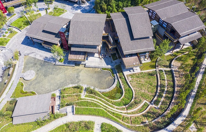 温泉小镇策划的商业发展与经营策略