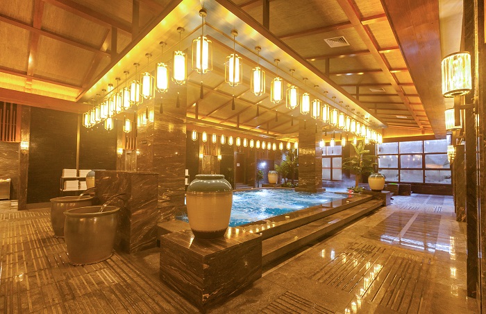 探索当地风情：特色小镇旅游策划的独特之处