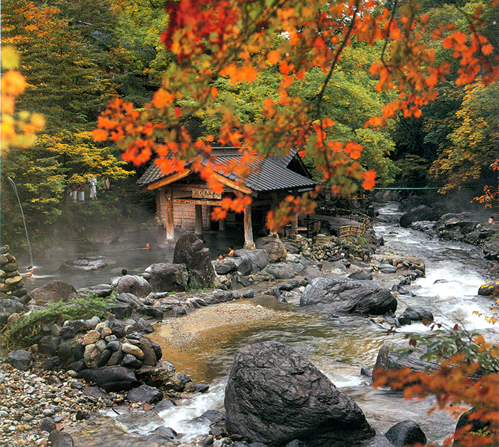 温泉度假村规划设计的水景设计