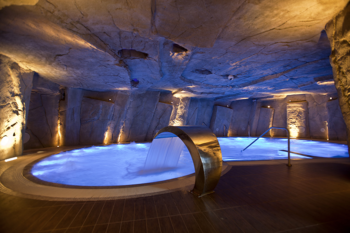 特色旅游小镇规划设计，如何让旅游与居民生活相得益彰？